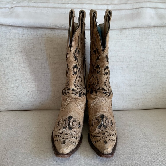 Corral Shoes - Corral boots